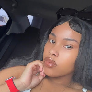 Meet your Posher, Andriana